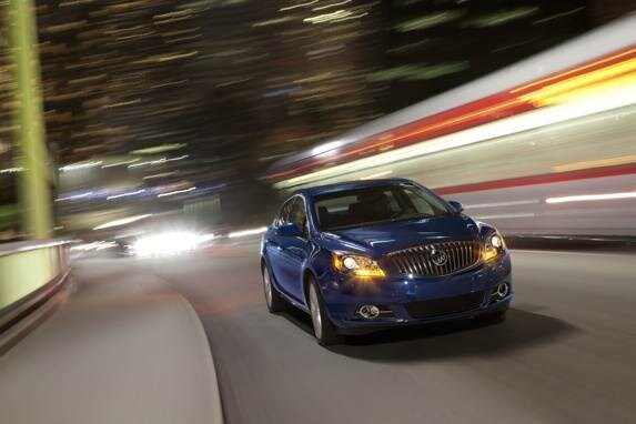 2013-buick-verano-turbo-019-600-001