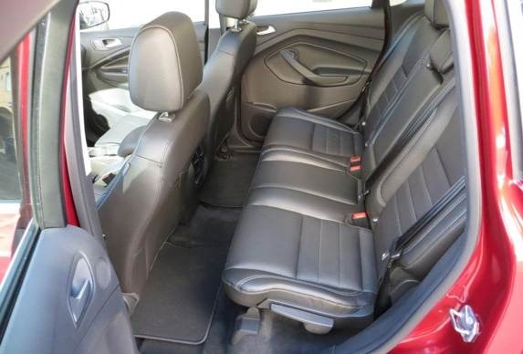 2013-ford-c-max-energi-rear-seat-look-in1-600-001-1