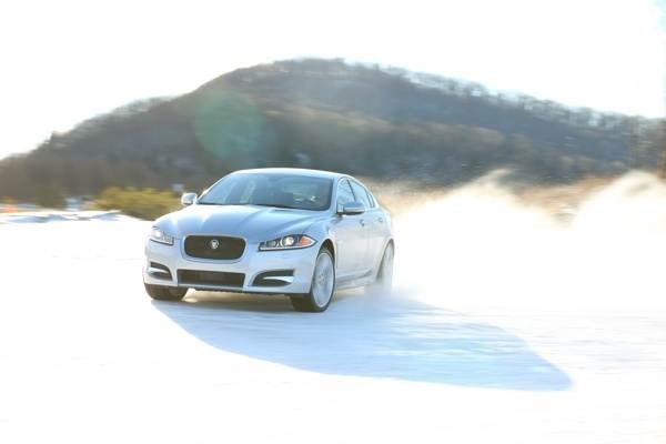 jaguar_xf_awd-system-3-600-001-1
