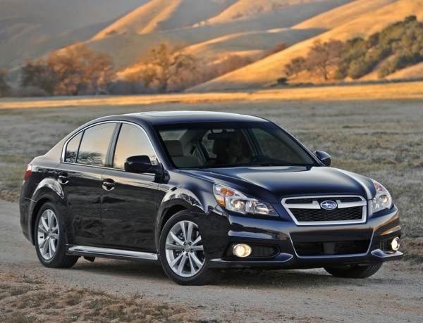 2013-subaru-legacy2-front-static-600-001-1
