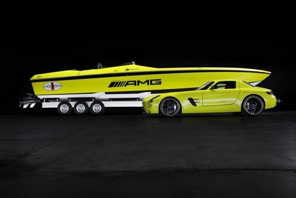 mercedes-cigarette-boat-1-600-001-1