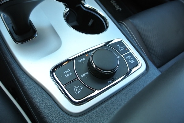 2014-jeep-grand-cherokee-23-600-001-1