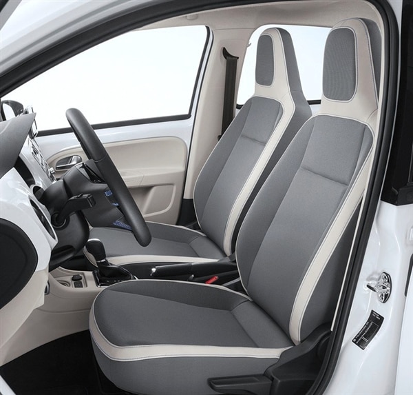volkswagen-e-up-interior-look-in-seats-600-001-1