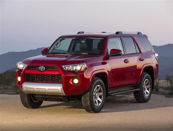 2014-toyota-4runner-front-static2-600-001