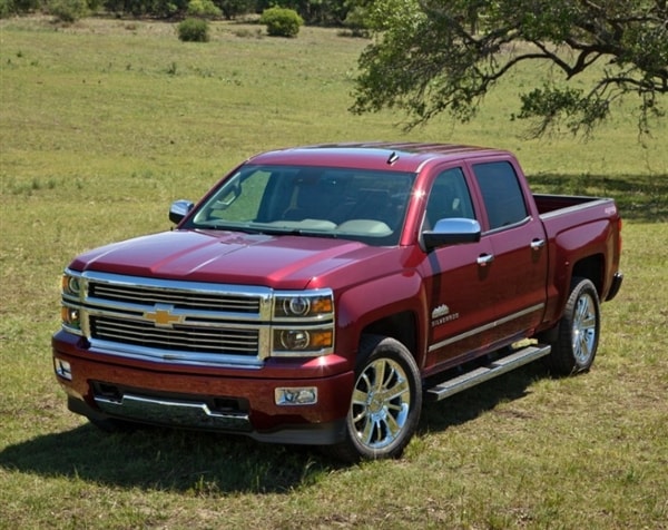 2014-chevrolet-silverado-high-country-front-static2-600-001