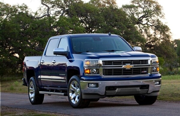 2014-chevrolet-silverado-lt-front-static-600-001