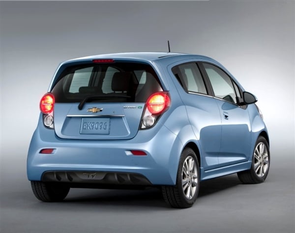 2014-chevrolet-spark-ev-rear-static-600-001