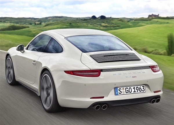 2013-porsche-911-50th-anniversary-edition-rear-action-600-001