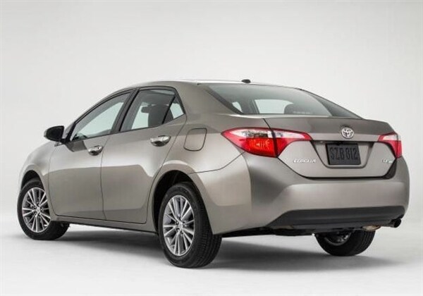 2014-toyota-corolla-rear-static2-600-001