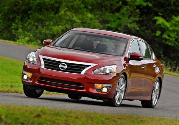 nissan2013altima-7_medium-600-001