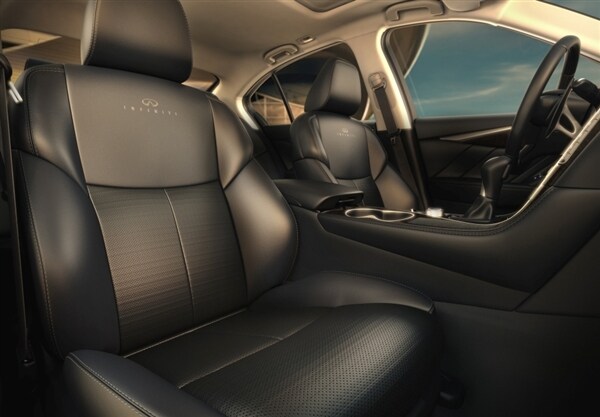2014-infiniti-q50-front-interior-seats-600-001