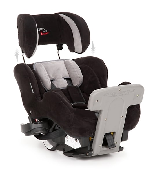 tomy-ialert-smartphone-child-car-seat-600-001