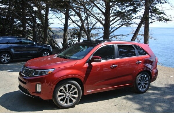 2014-kia-sorento-california-19-600-001