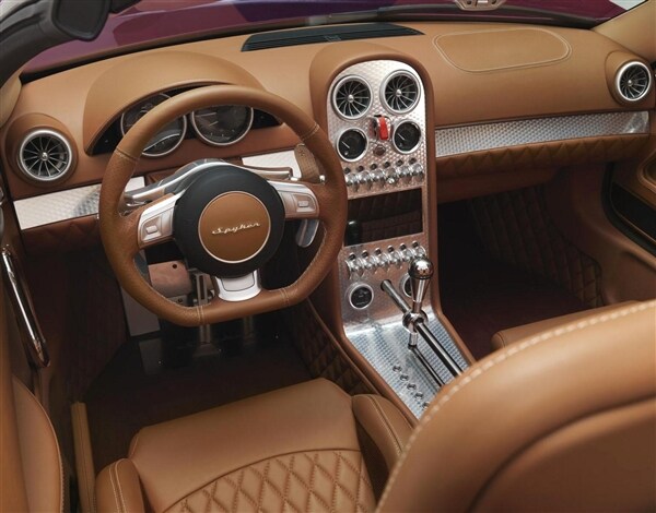 spyker-b6-avendor-spyder-concept-interior3-600-001