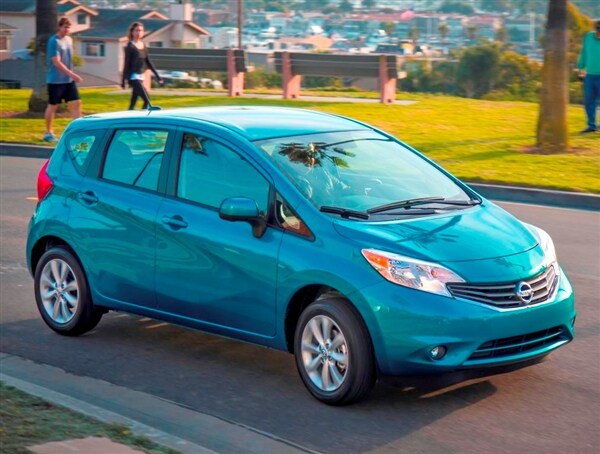 2014-nissan-versa-note-front-action-600-001