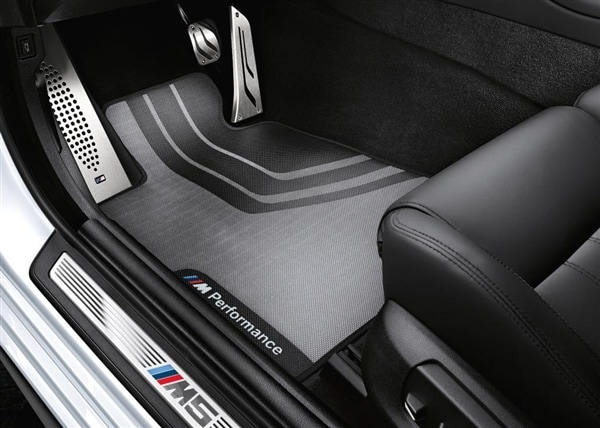 bmw-m5-and-m6-accessories-stainless-sport-pedals-floormats-600-001