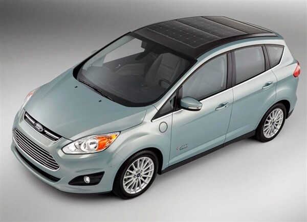 ford-c-max-solar-energi-concept-front-static-overhead-600-001