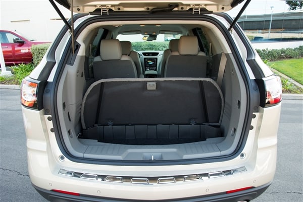 2014-chevy-traverse-12-600-001