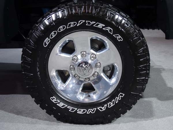 2014-nyias-2-016-600-001
