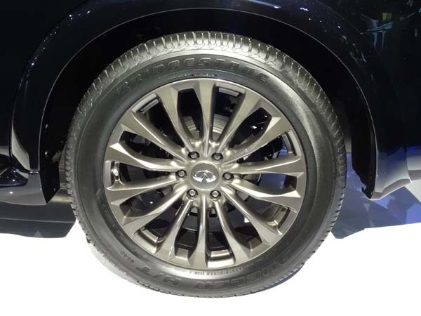 2014-nyias-3-095-600-001