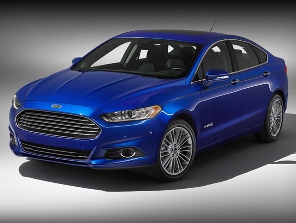 2014-ford-fusion-hybrid-front-static-600-600-001