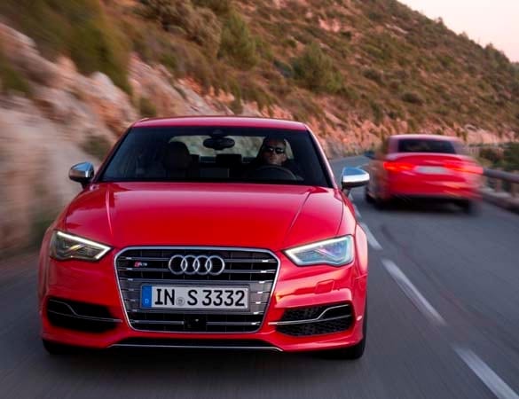 2015-audi-s3-sedan-nose-on-action1-600-001