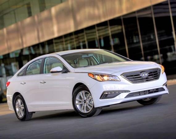 2015-hyundai-sonata-eco-front-static-600-001