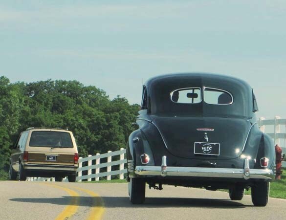 dodge-1984-caravan-and-1939-hayes-coupe-rear-action-600-001