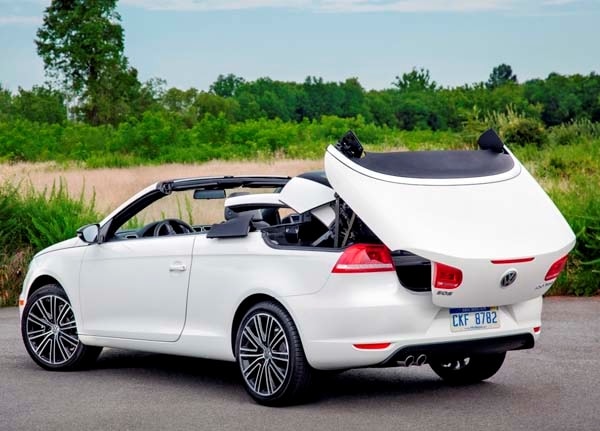 2014-volkswagen-eos-rear-static-top-retracting-600-001