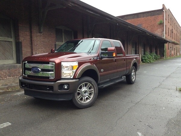 2015-ford-super-duty-13-600-001