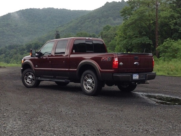 2015-ford-super-duty-20-600-001