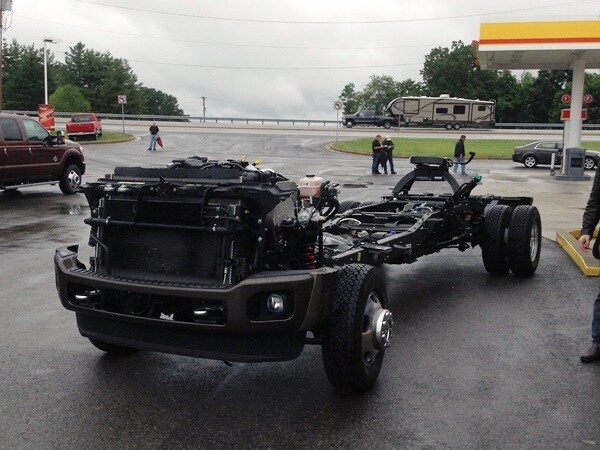 2015-ford-super-duty-22-600-001