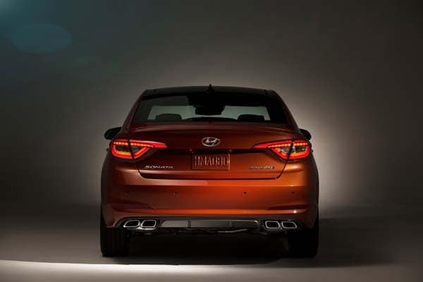 2015-hyundai-sonata-23-600-001