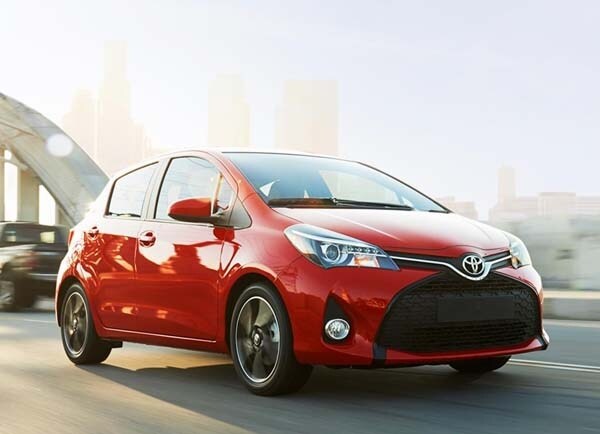 2015-toyota-yaris-front-action-600-001