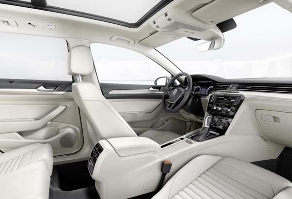 2015-volkswagen-euro-passat-interior-look-in-600-001