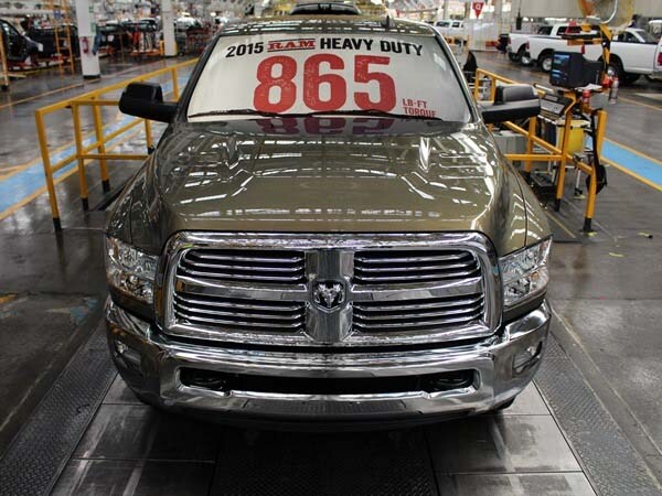 2015-ram-heavy-duty-at-plant-1-600-001