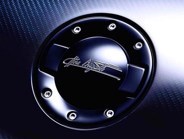 bugatti-veyron-ettore-bugatti-legends-special-edition-vent-detail-600-001