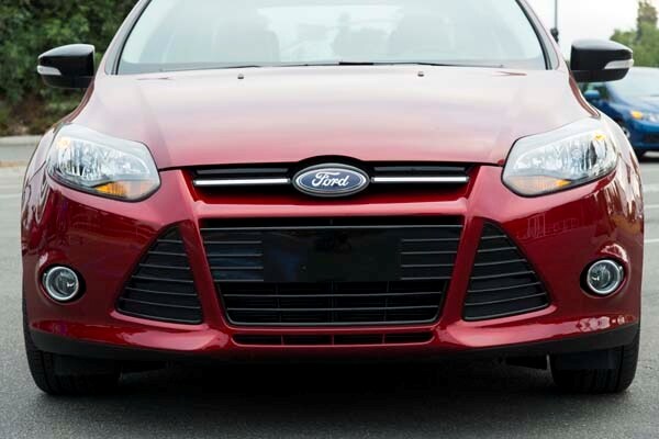 kbb_compact_sedans_034-600-001