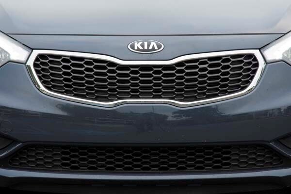 kbb_compact_sedans_158-600-001