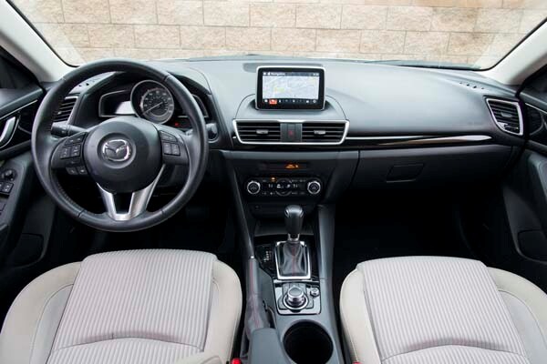 kbb_compact_sedans_235-600-002