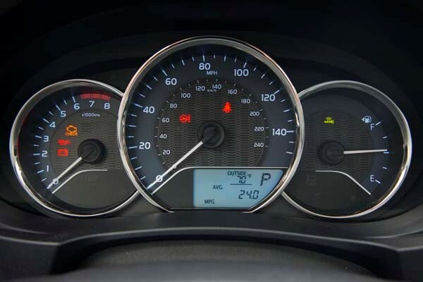kbb_compact_sedans_349-600-001
