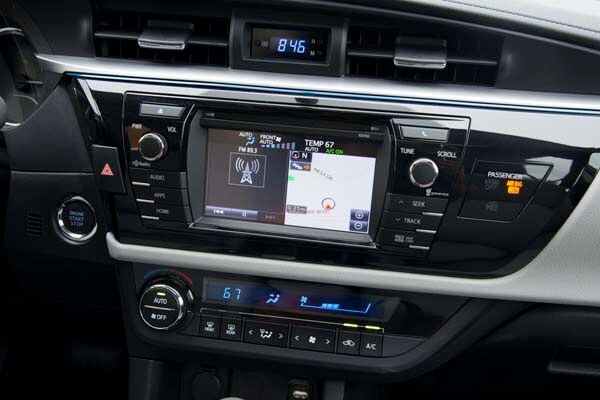 kbb_compact_sedans_352-600-001