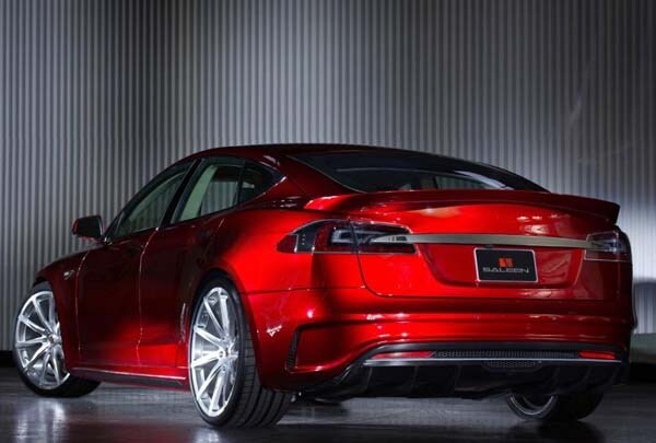 saleen-foursixteen-rear-static-600-001