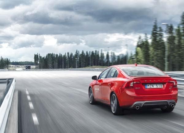 volvo-asta-zero-crash-test-facility4-600-001