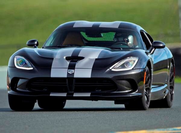 2015-dodge-viper-srt-ta-2-0-front-action3-600-001
