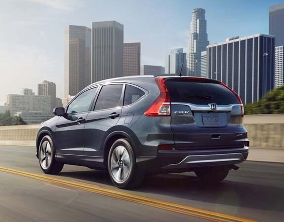2015-honda-cr-v-rear-action1-600-001