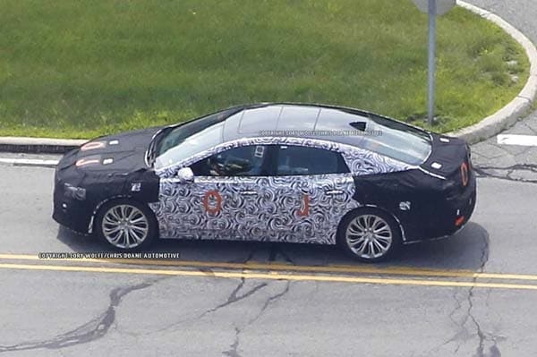 2016-buick-lacrosse-3-600-001