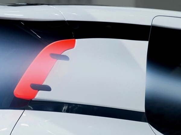 citroen-c4-cactus-airflow-2l-concept-side-air-deflector-detail1-600-001