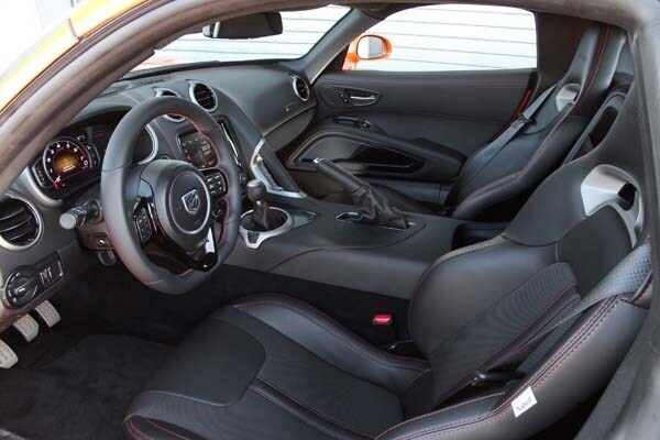 2014-dodge-viper-srt-silver-7-600-001