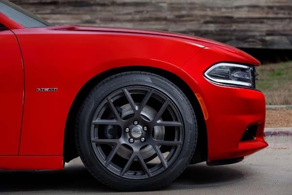 2015-dodge-charger-16-600-001